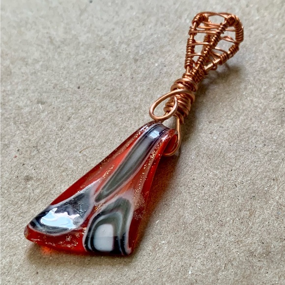 Artisan Upcycled Glass Charm Pendant - Handcrafted NWT. - Picture 7 of 7